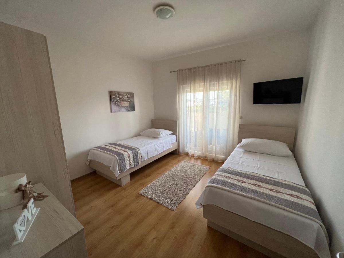 Apartman Burcul Sukošan Buitenkant foto